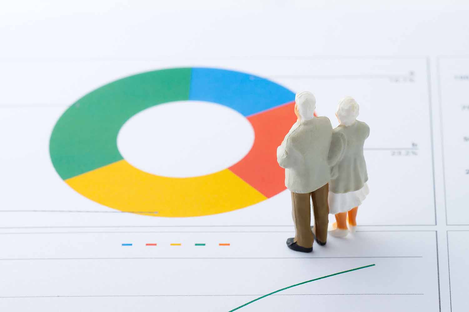 家族の資産を分散投資するイメージ