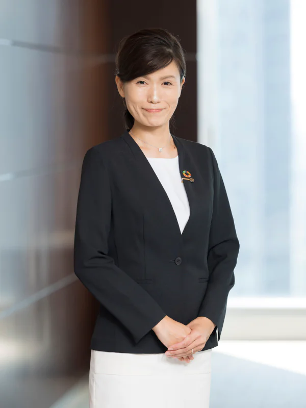 国立支店　支店長 中山　優子